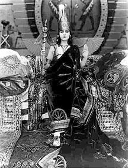 Theda Bara - Cleopatra